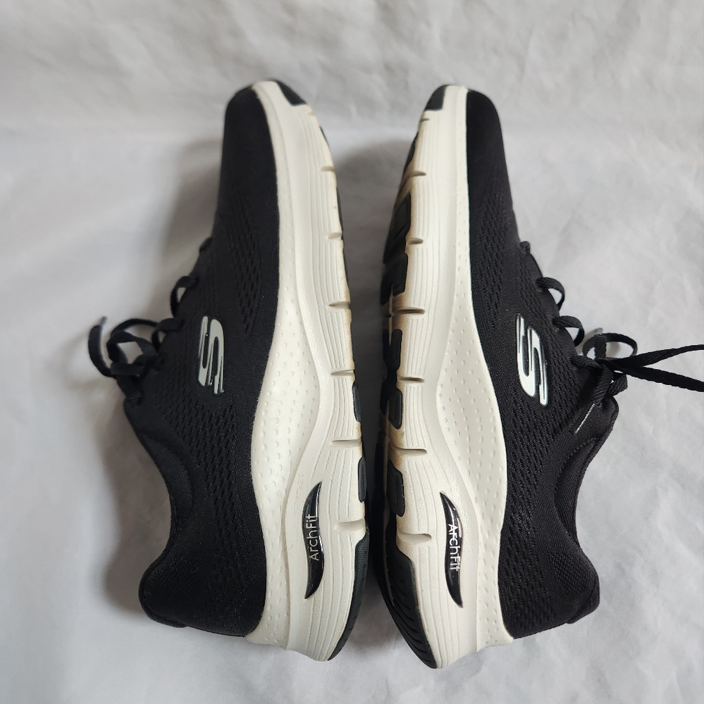 Skechers Black Sneakers 11 - Picture 5 of 11